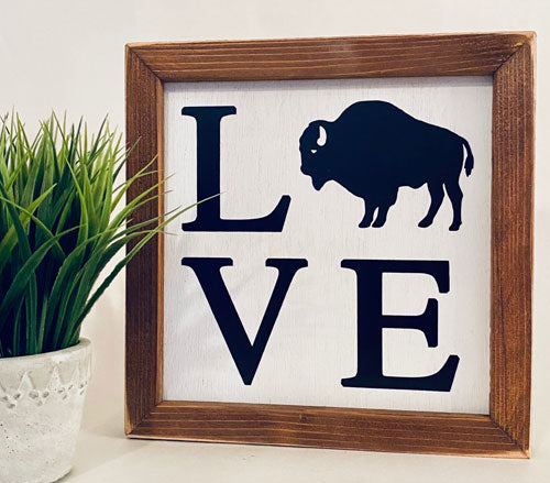 9" x 9" LOVE Farmhouse sign